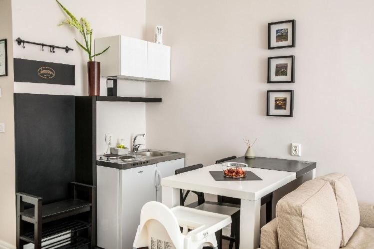 Homerent Dream Apartment Novi Sad Ngoại thất bức ảnh